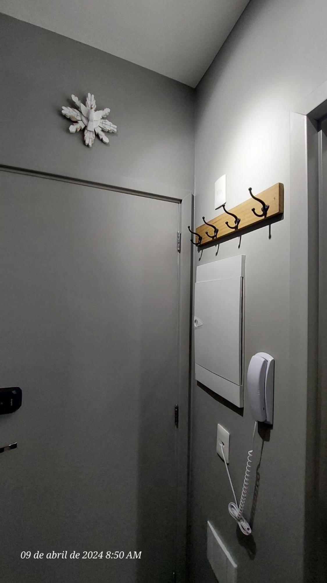 Apartamento Perto De Pinheiros Com Estacionamento